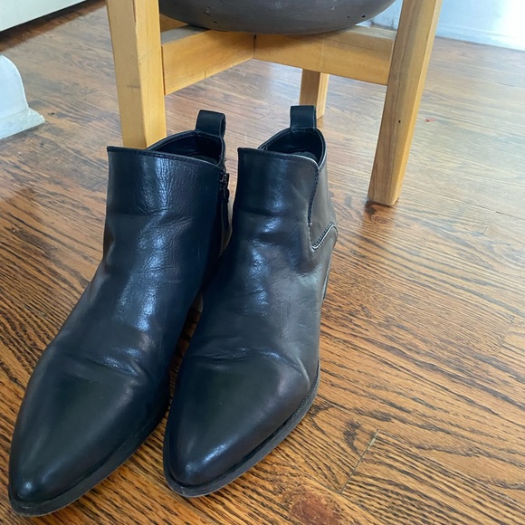 Nice ankle boots - Picture 4 of 10